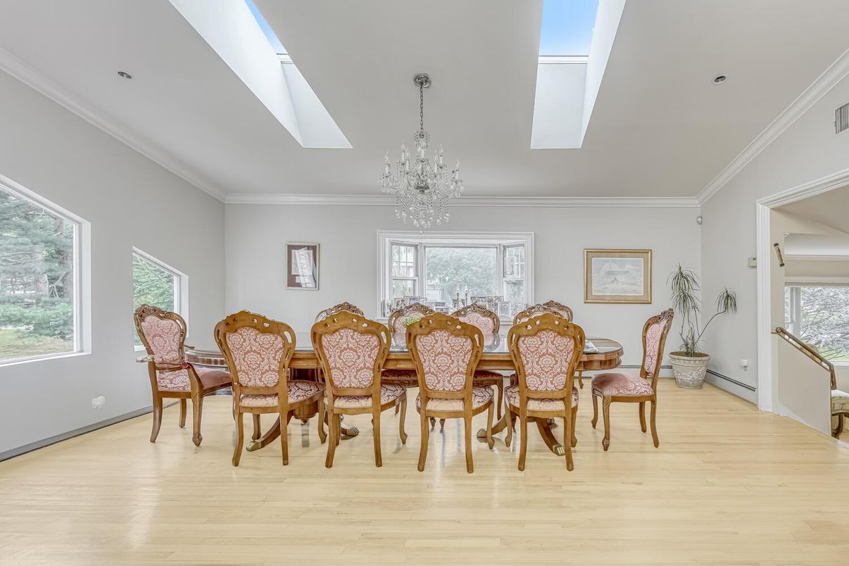 Chandelier, Dining room, Interior, Wood Texture Flooring