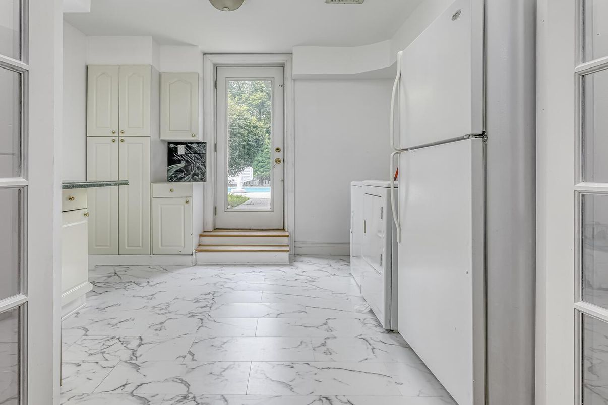 Interior, Marble