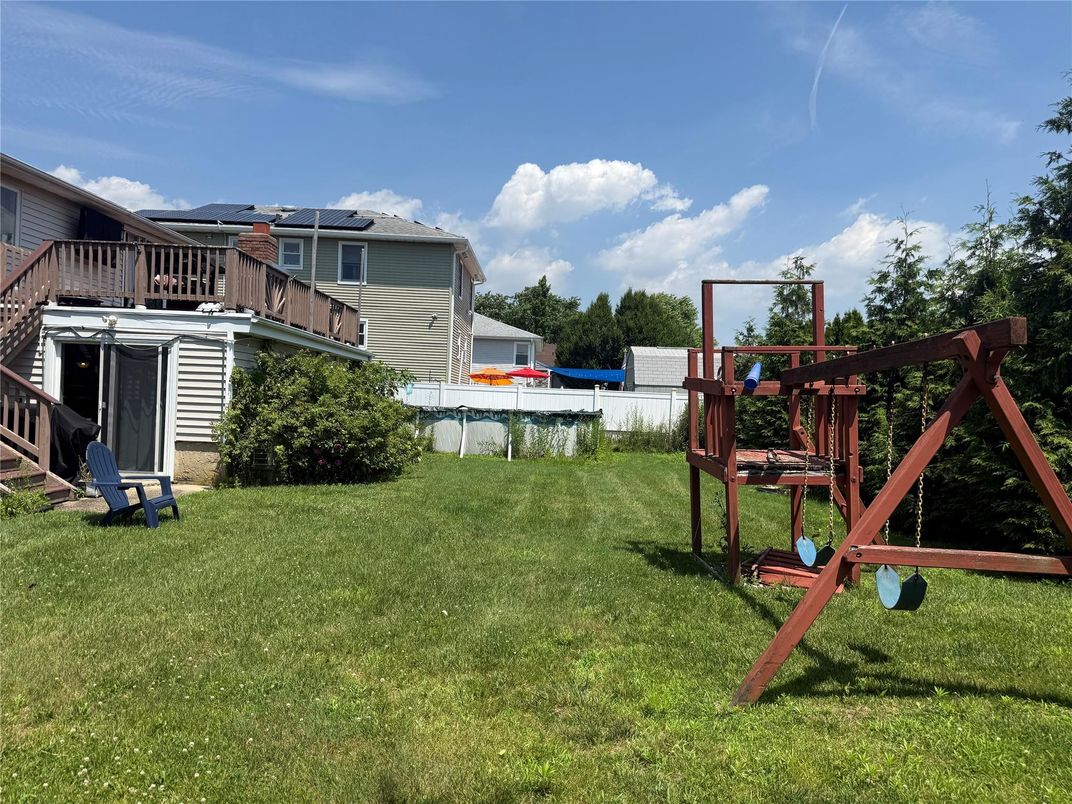 Backyard, Exterior, Playground
