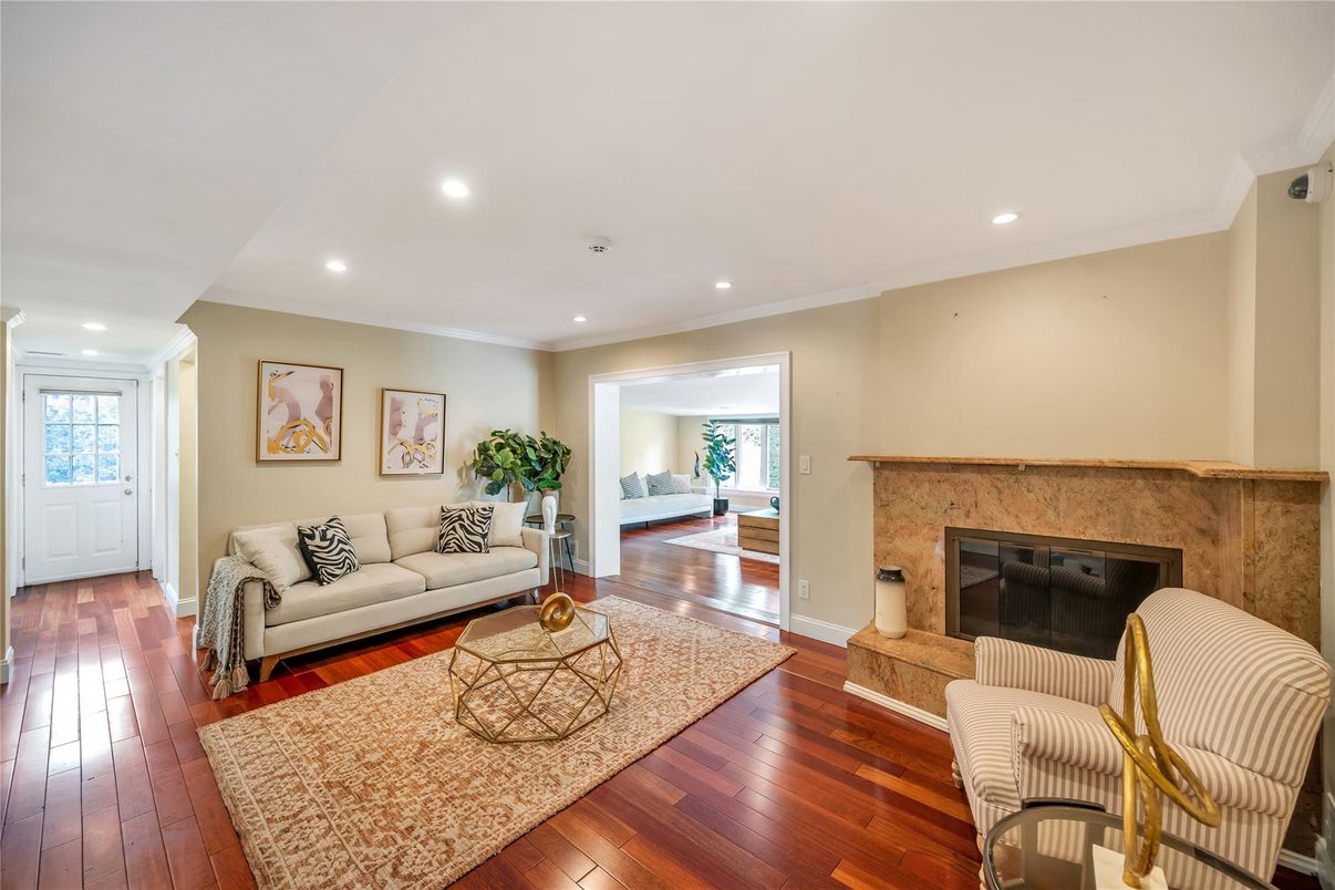 Fireplace, Interior, Living room, Recessed Lighting, Wood Texture Flooring