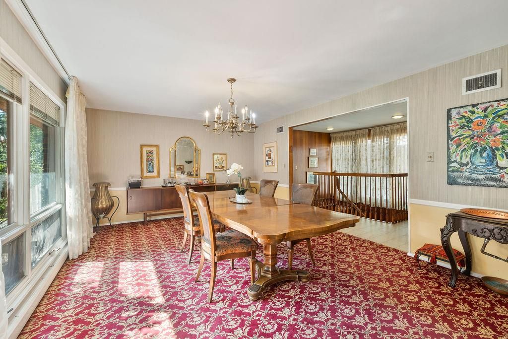 Chandelier, Dining room, Interior, Recessed Lighting