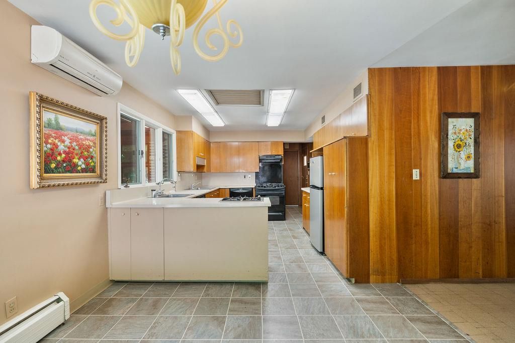 Interior, Kitchen, Wooden Walls