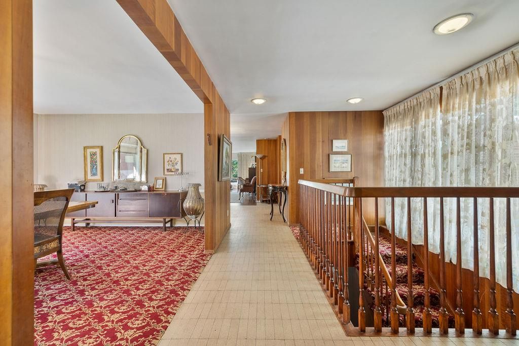 Interior, Recessed Lighting, Wooden Walls