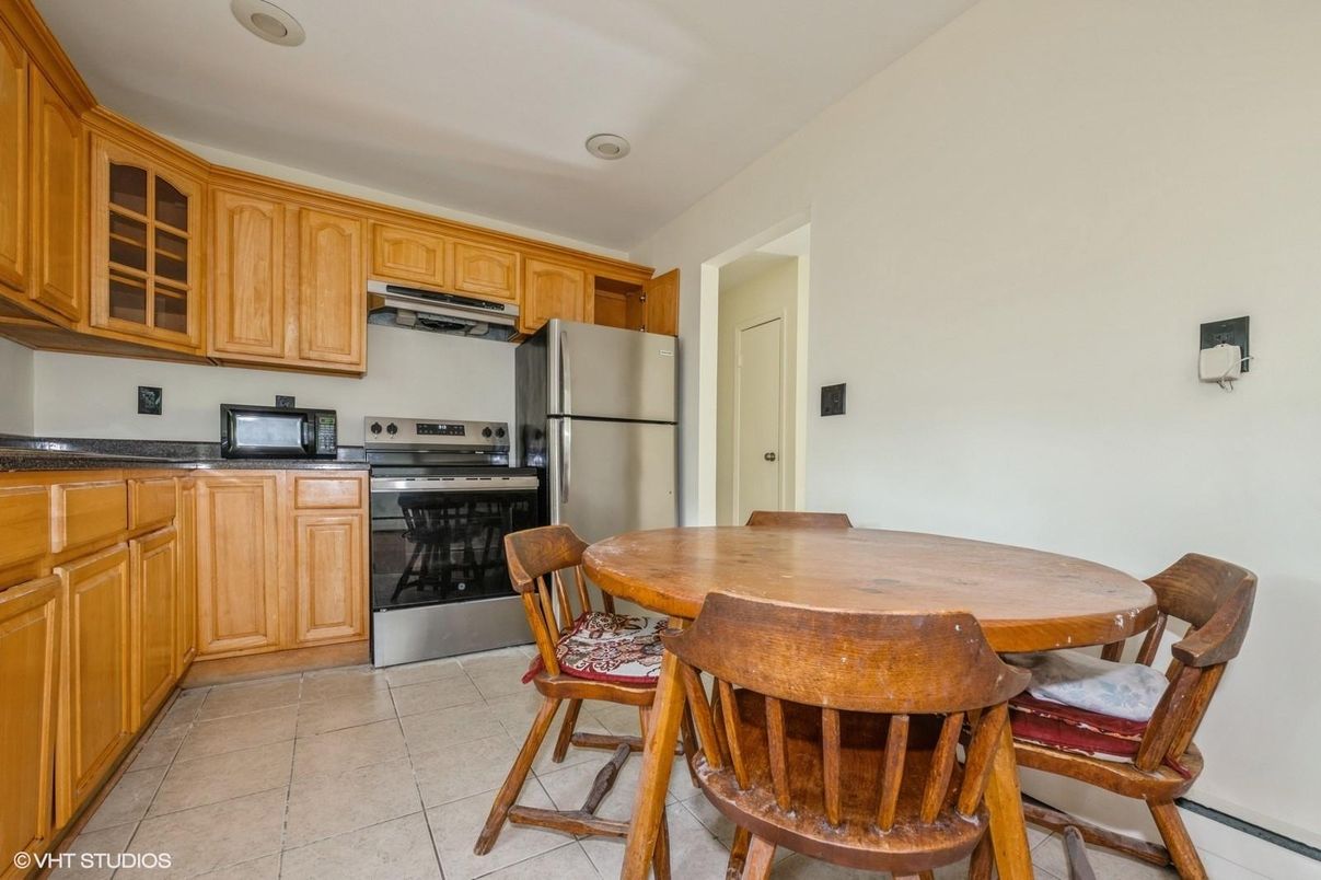 Dining room, Interior, Kitchen, Recessed Lighting
