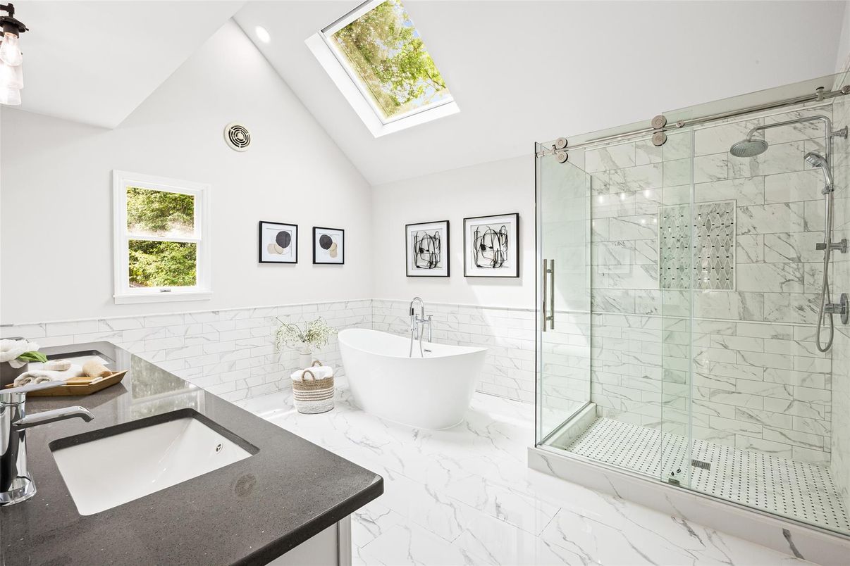 Bathroom, Dual Sink Vanities, Free Standing Baths, Glass Shower, Interior, Marble, Marble Walls, Recessed Lighting