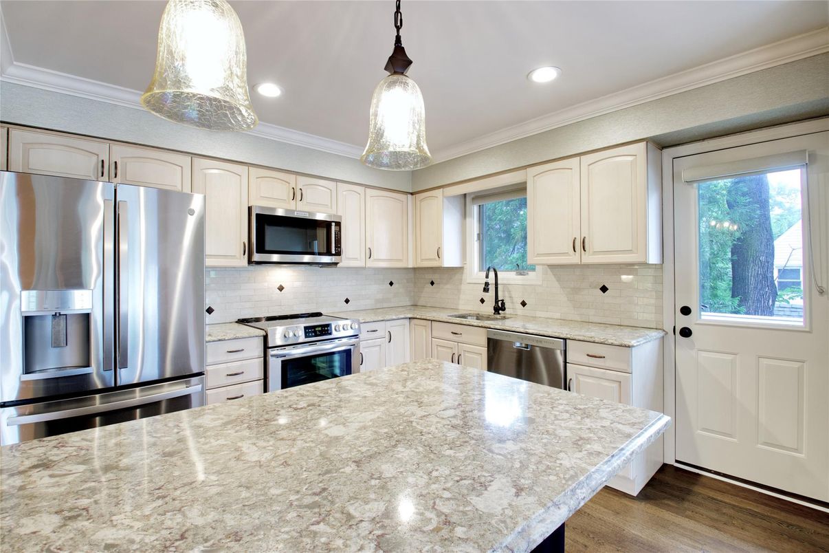 Interior, Kitchen, Pendant Lights, Recessed Lighting, Stainless Steel Appliances, Wood Texture Flooring