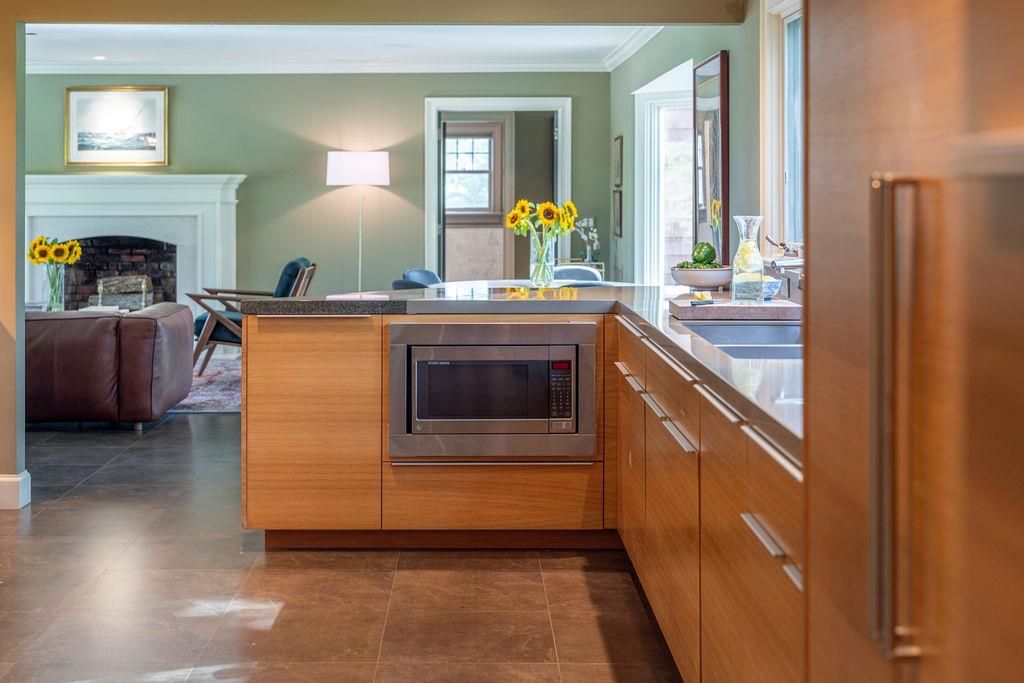 Fireplace, Interior, Kitchen, Stainless Steel Appliances