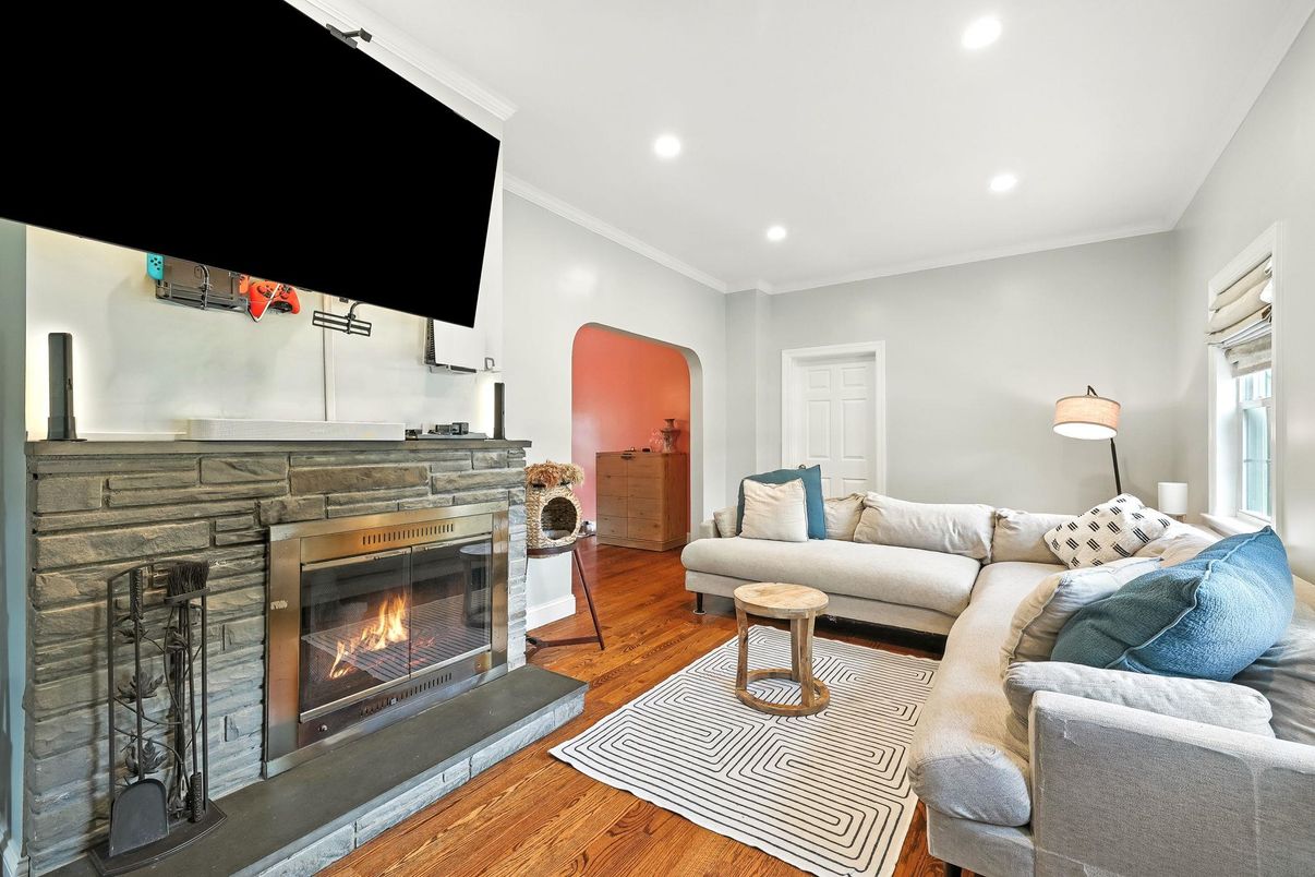 Fireplace, Interior, Living room, Recessed Lighting, Wood Texture Flooring