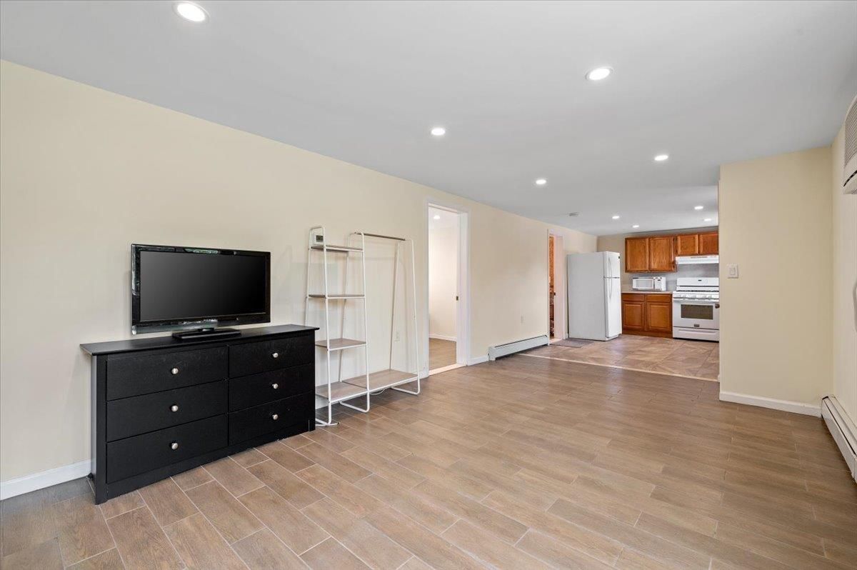Interior, Kitchen, Recessed Lighting, Wood Texture Flooring