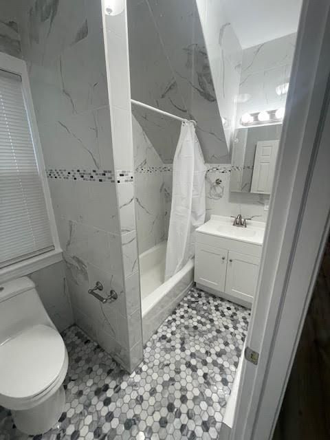 Bathroom, Interior, Marble Walls