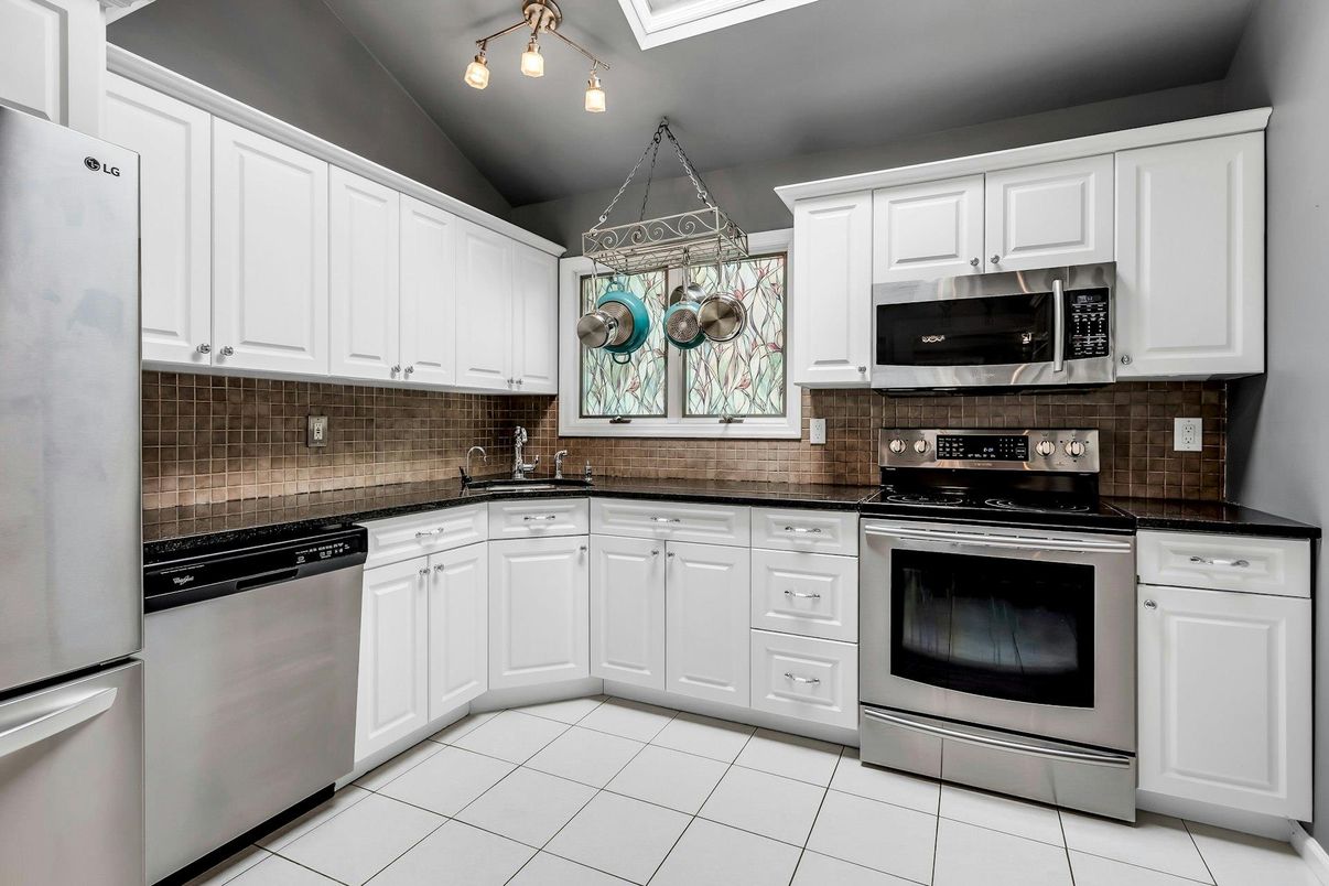 Interior, Kitchen, Stainless Steel Appliances