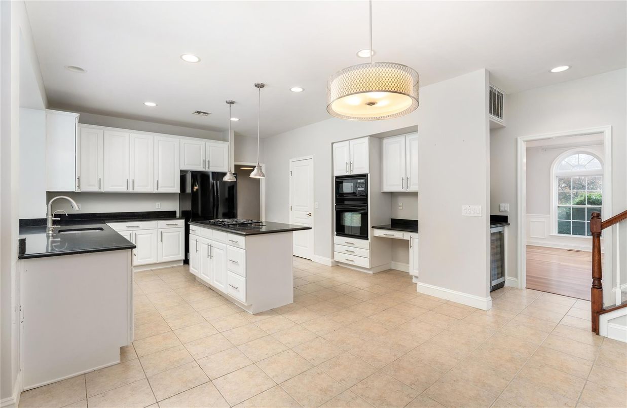 Interior, Kitchen, Pendant Lights, Recessed Lighting