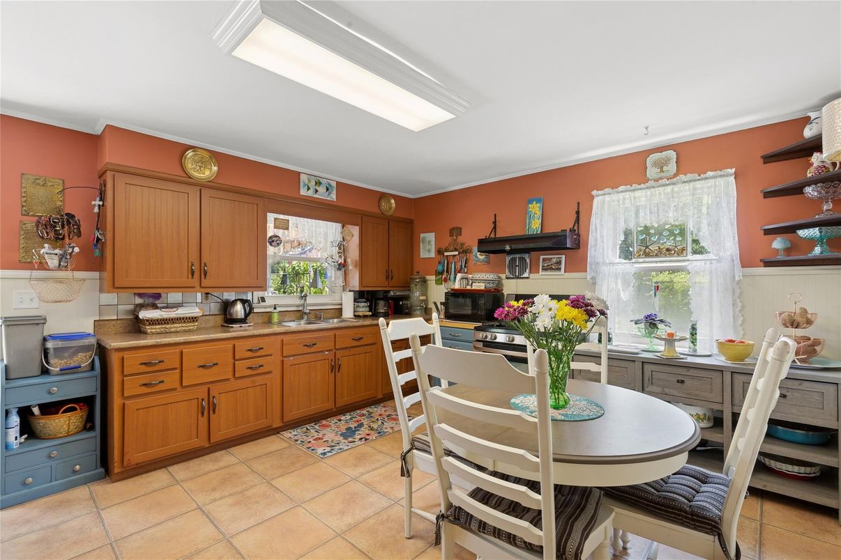 Dining room, Interior, Kitchen