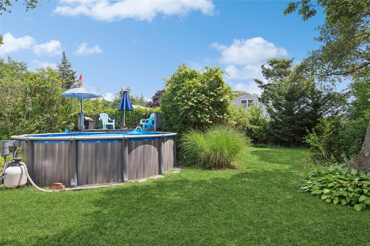 Backyard, Exterior, Pool