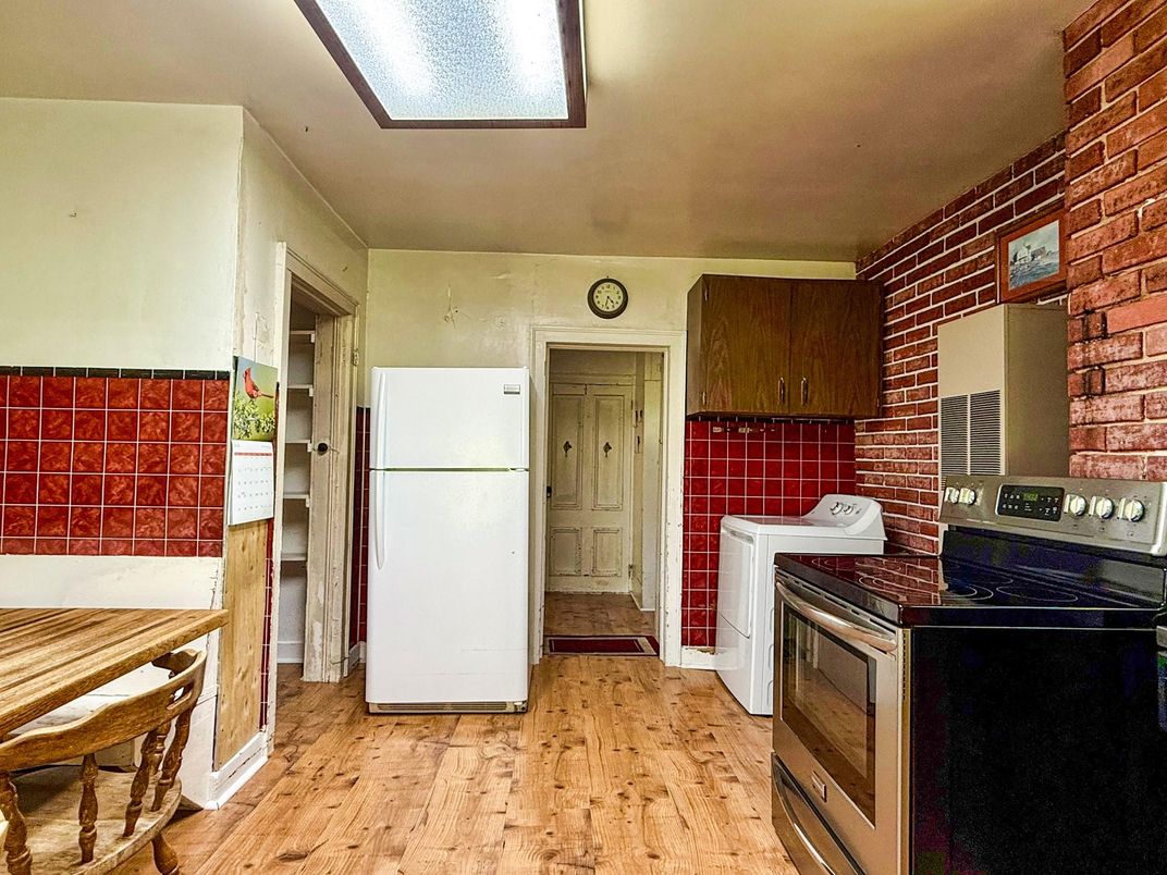Interior, Kitchen, Stone Walls, Wood Texture Flooring