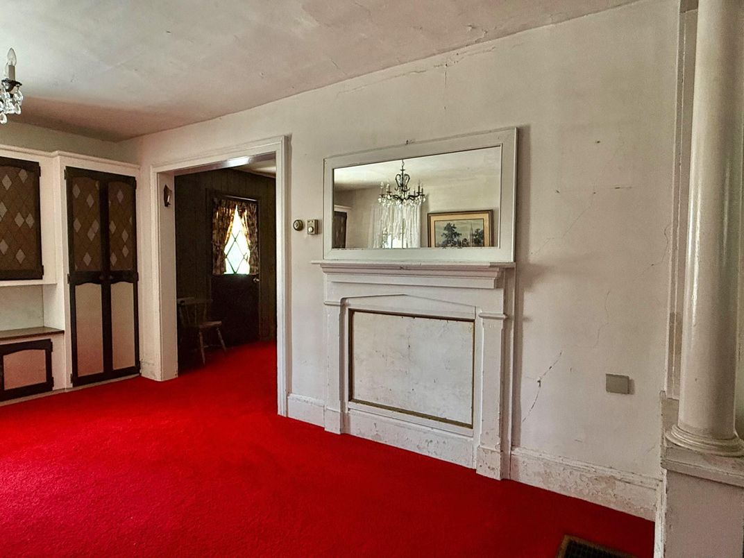 Empty room, Fireplace, Interior