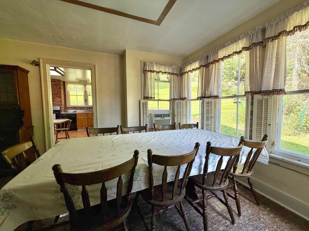 Dining room, Interior
