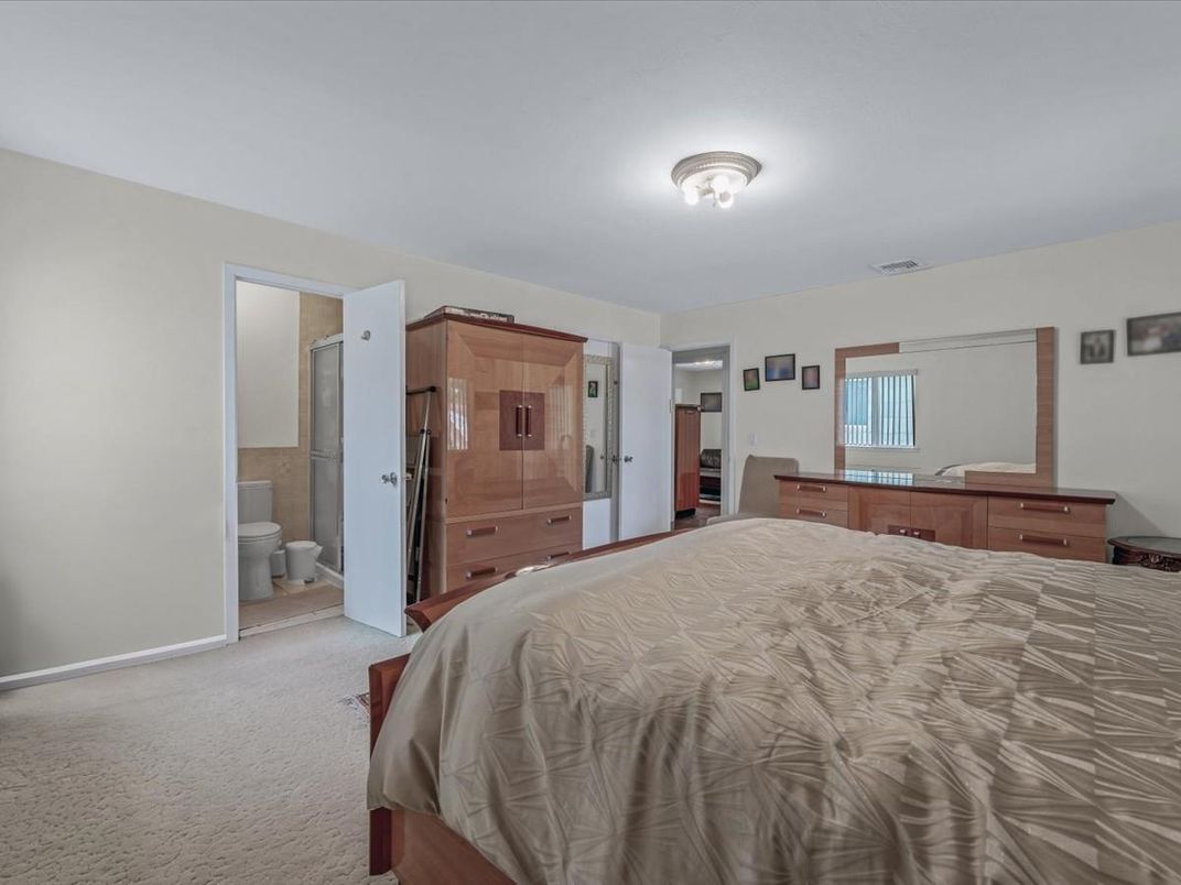 Bathroom, Bedroom, Interior