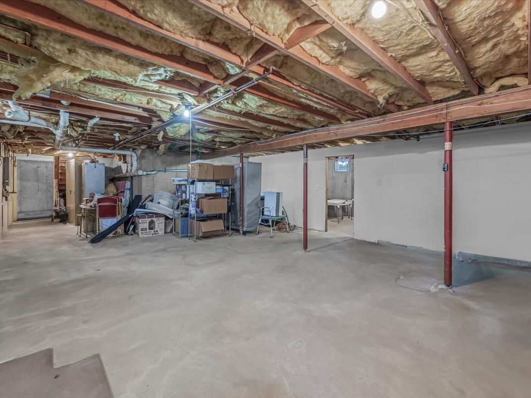 Interior, Wooden Beams