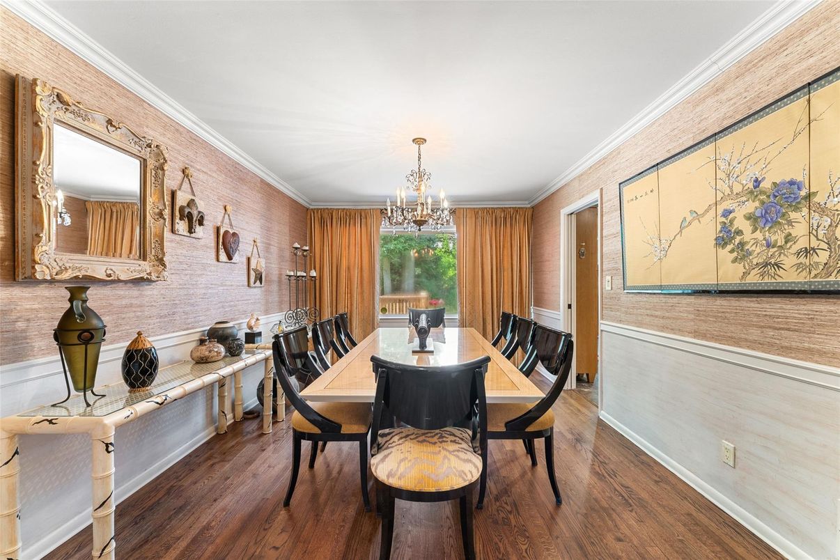 Chandelier, Dining room, Interior, Wood Texture Flooring
