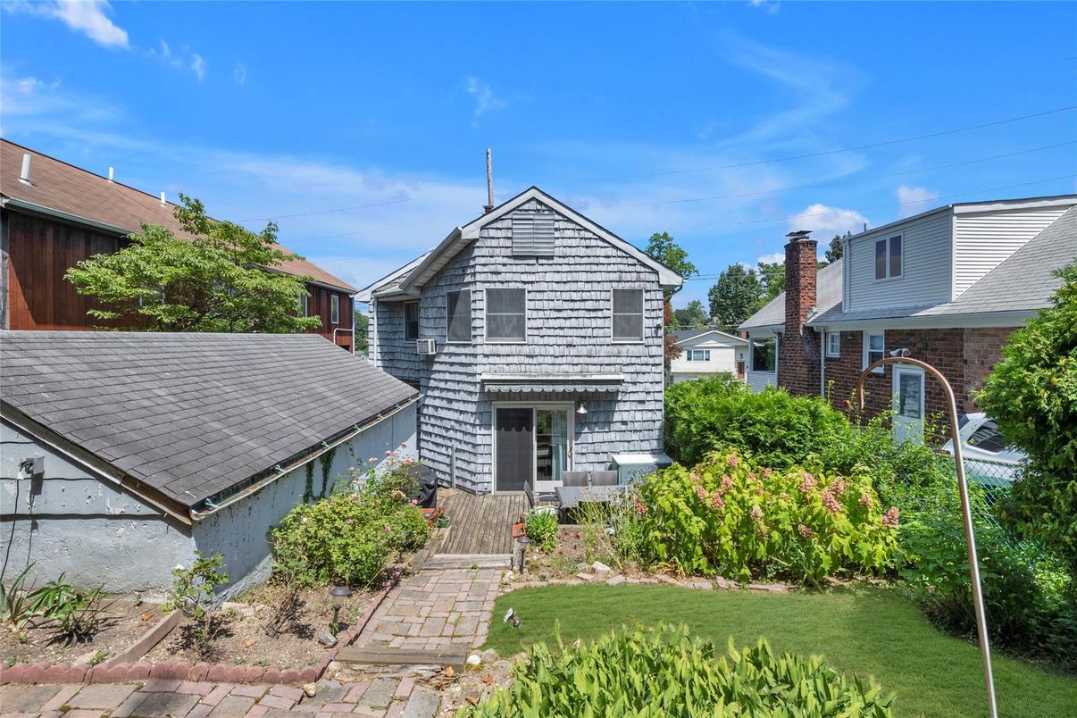 Exterior, Facade, Brick Facade, Tudor Revival