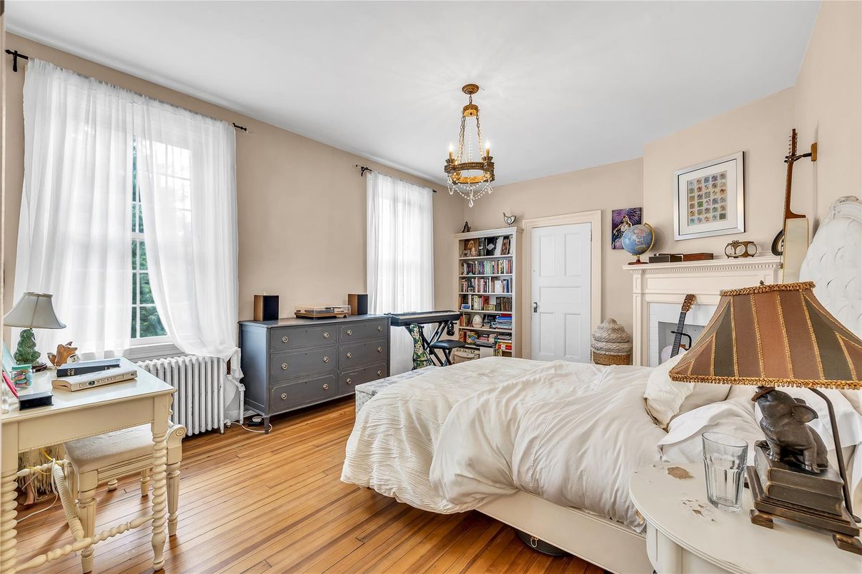 Bedroom, Chandelier, Home Office, Interior, Wood Texture Flooring