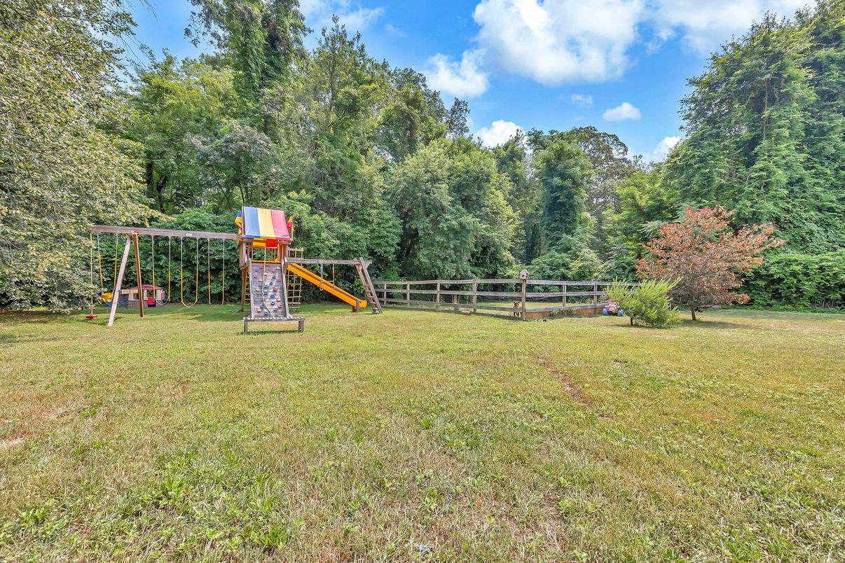 Backyard, Exterior, Playground