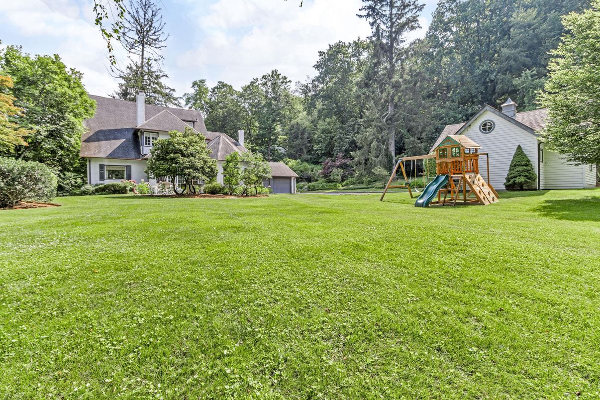 Backyard, Exterior, Playground