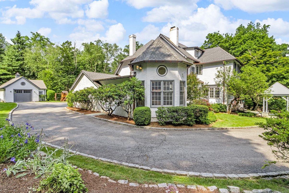 Detached Garage, Exterior, Facade, French Provincial