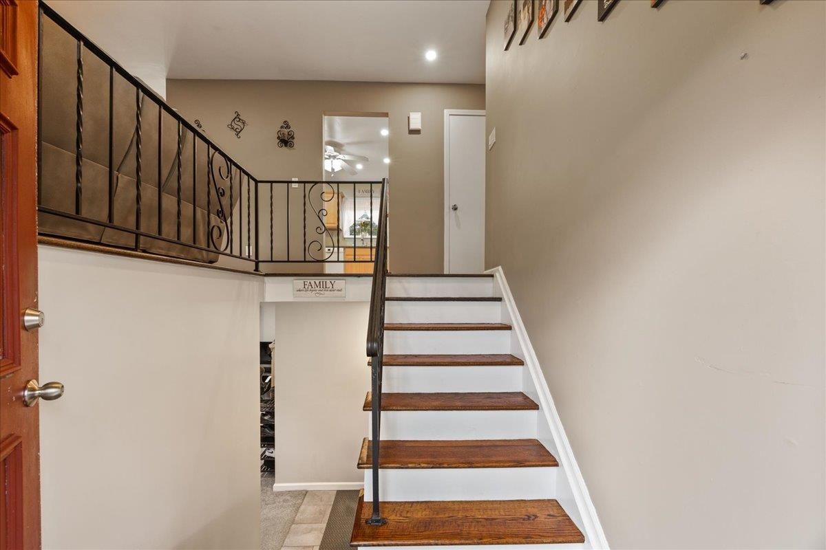 Interior, Recessed Lighting