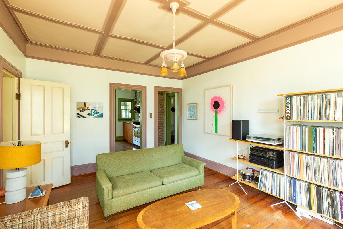 Interior, Living room, Pendant Lights, Wood Texture Flooring