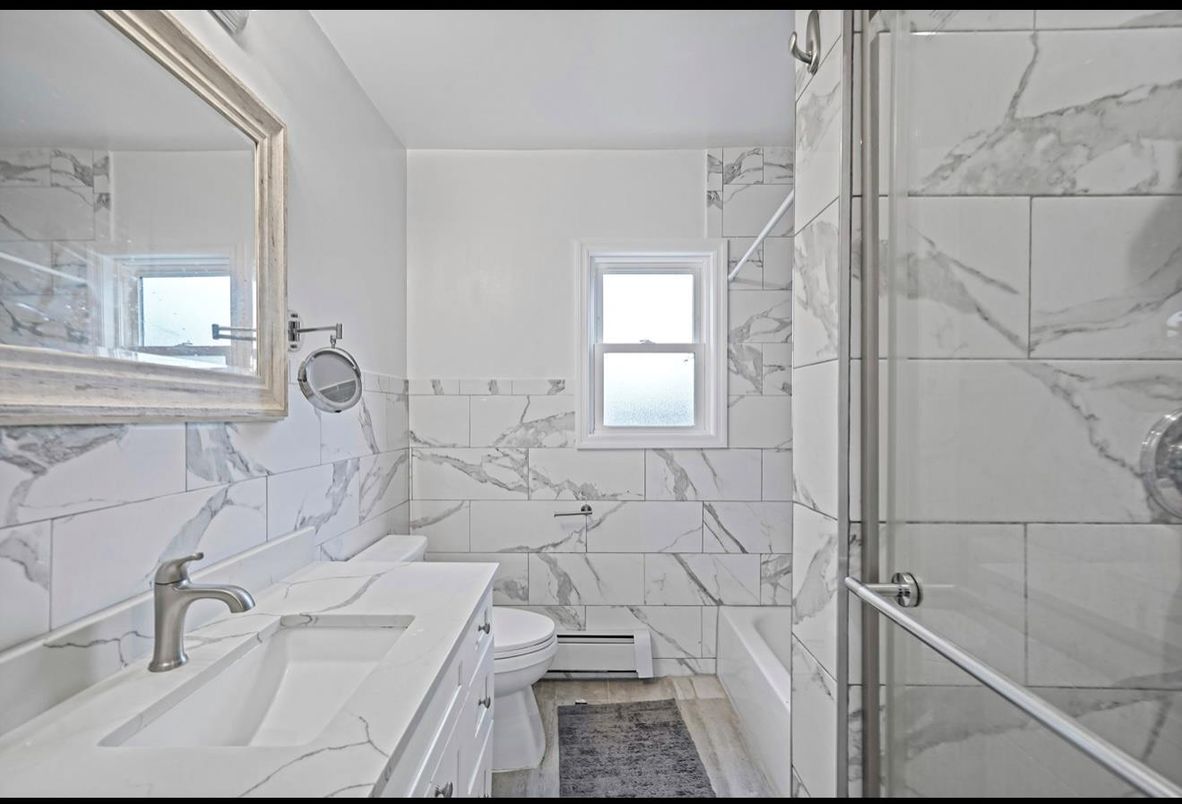 Bathroom, Interior, Marble Walls