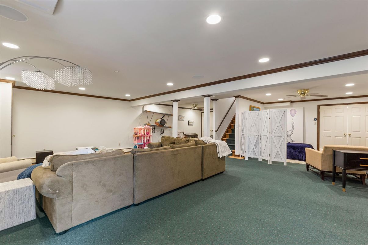 Interior, Living room, Recessed Lighting