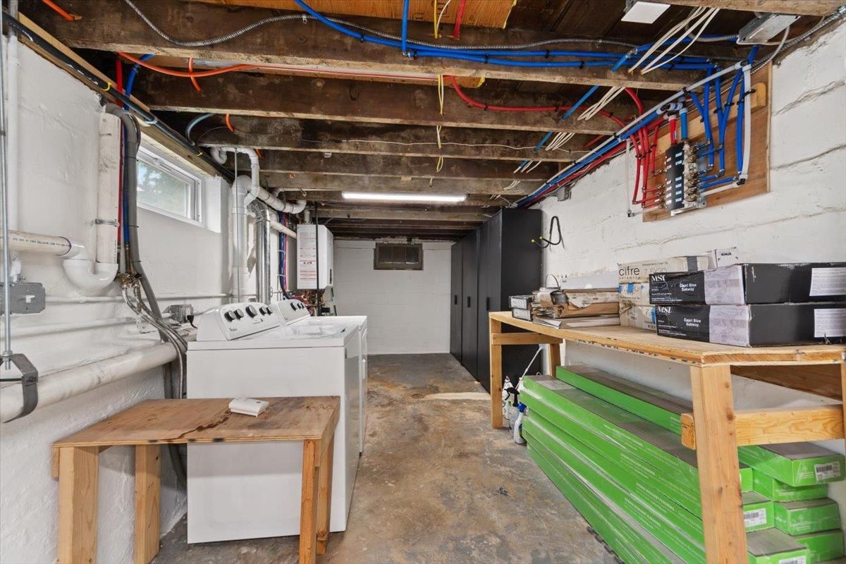 Interior, Washer