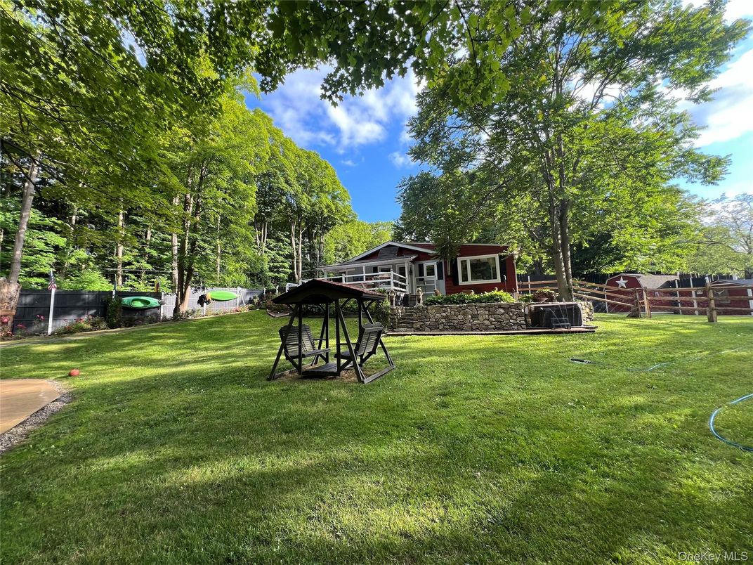 Backyard, Exterior, Playground