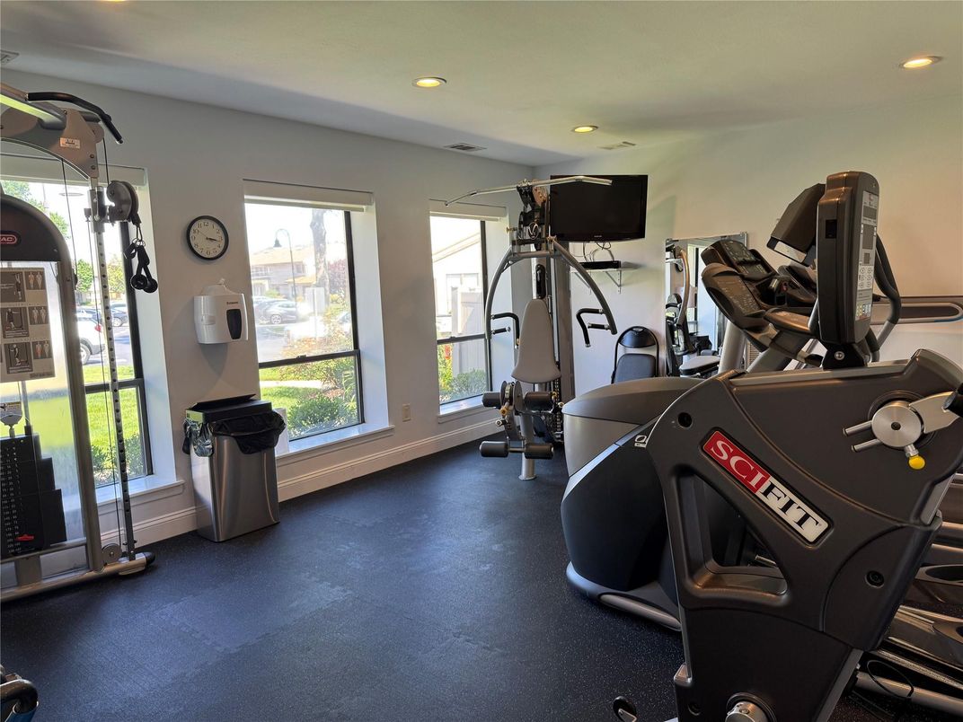 Fitness Equipment, Gym, Interior, Recessed Lighting