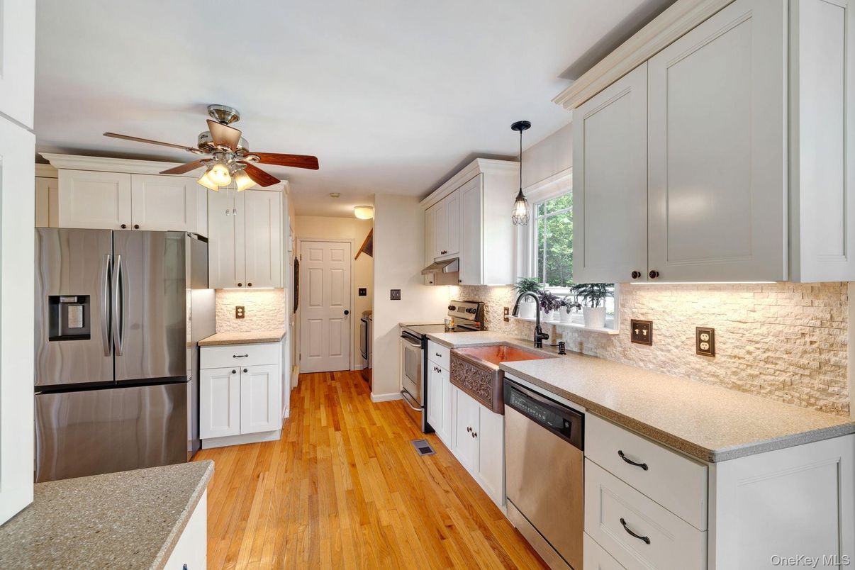 Interior, Kitchen, Pendant Lights, Stainless Steel Appliances, Wood Texture Flooring