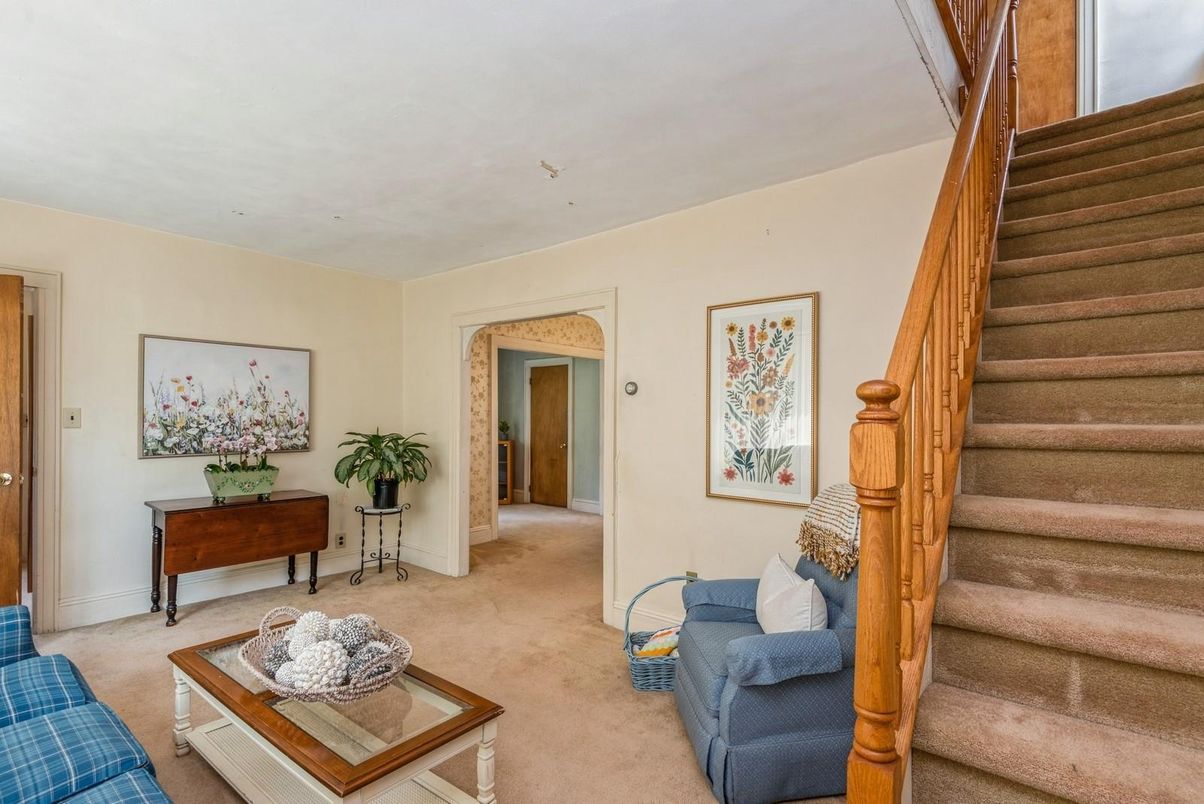 Interior, Living room