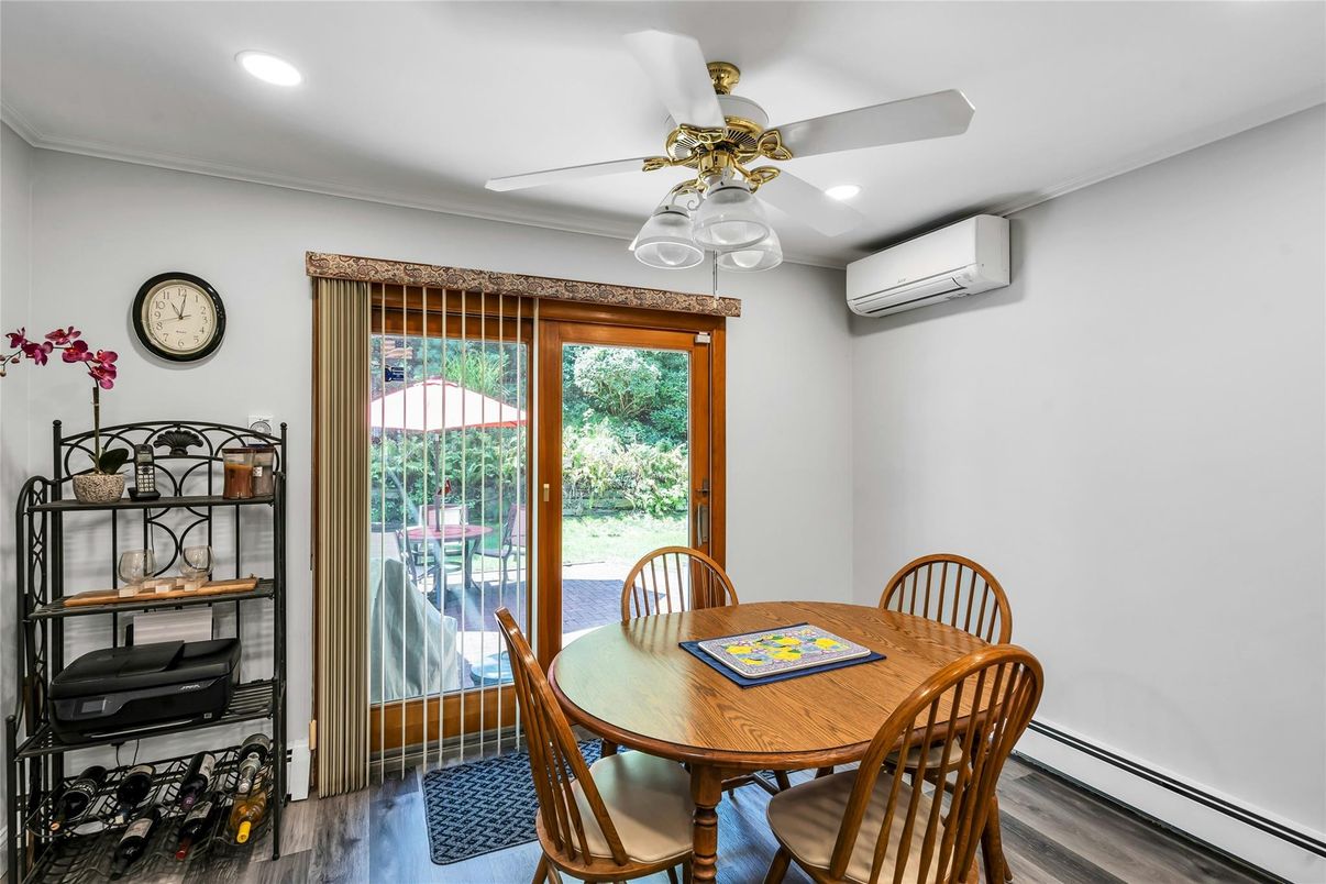 Dining room, Interior, Recessed Lighting, Wood Texture Flooring