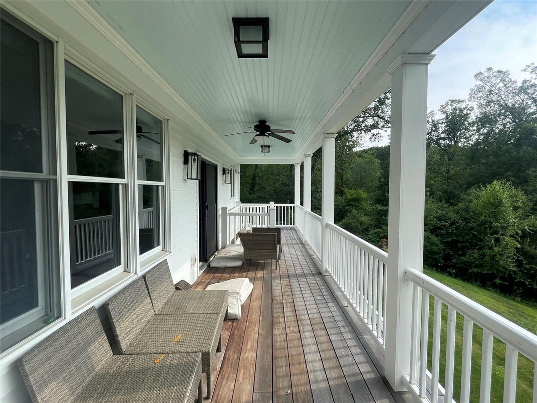 Exterior, Wood Texture Flooring