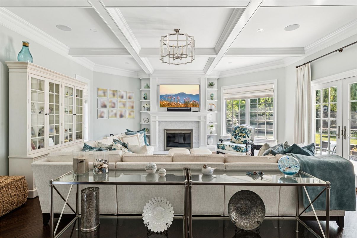 Chandelier, Fireplace, Interior, Living room, Recessed Lighting, Wood Texture Flooring