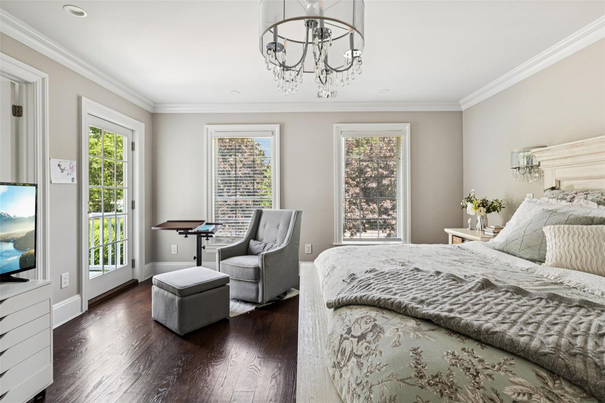 Bedroom, Chandelier, Interior, Recessed Lighting, Wood Texture Flooring