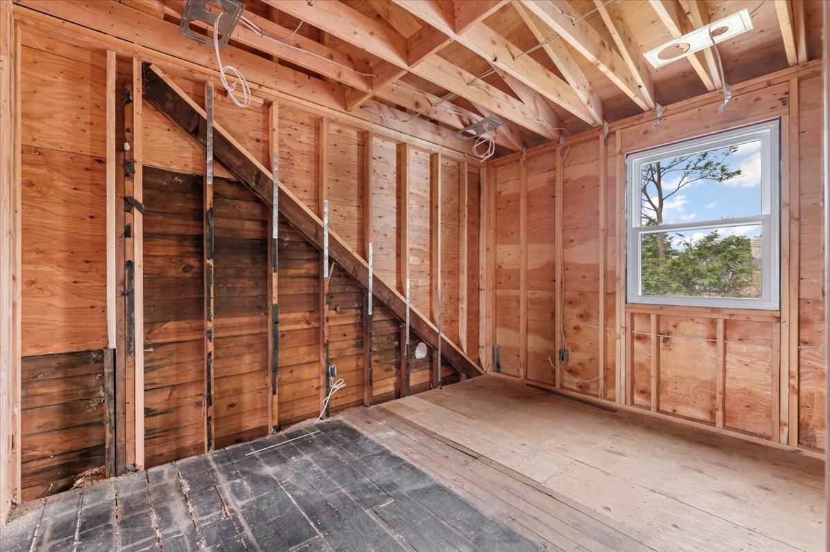 Empty room, Interior, Wooden Beams, Wooden Ceilings, Wood Texture Flooring, Wooden Walls