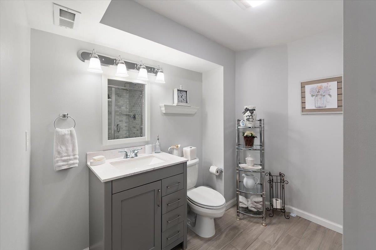 Bathroom, Interior, Wood Texture Flooring