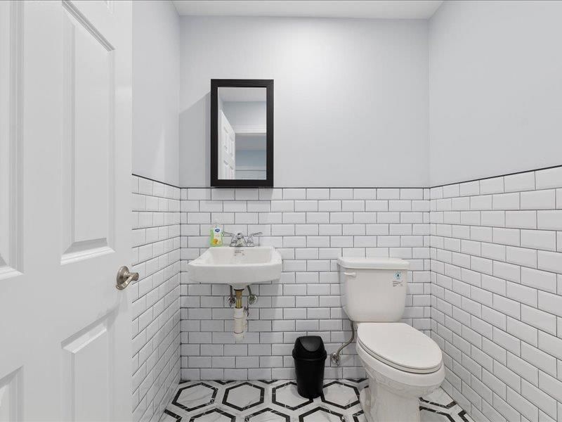 Bathroom, Interior