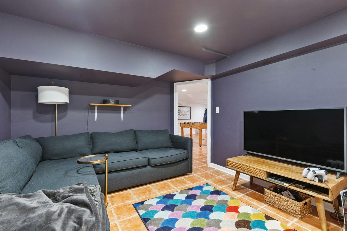 Interior, Living room, Recessed Lighting