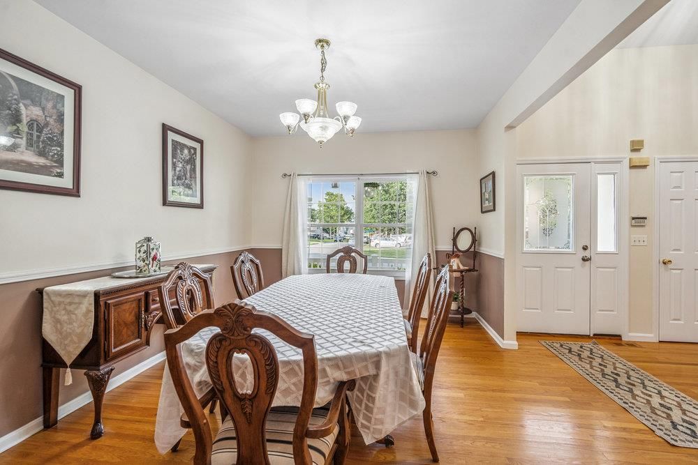 Chandelier, Dining room, Interior, Wood Texture Flooring