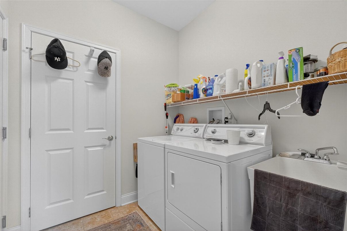 Interior, Washer