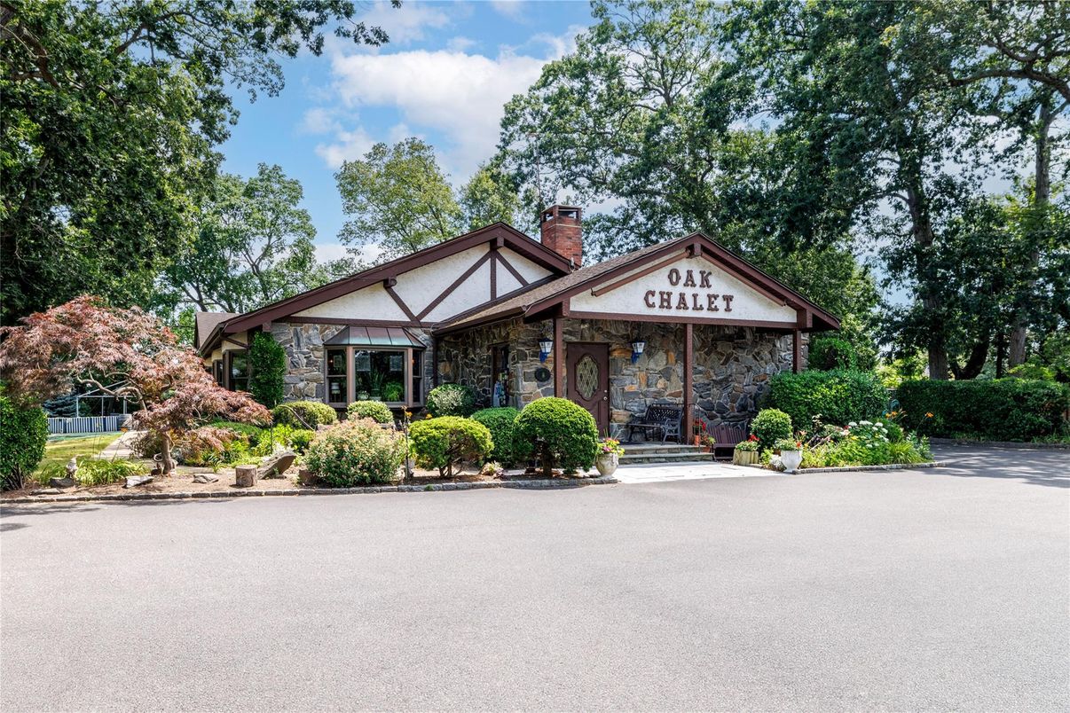 Exterior, Facade, Brick Facade, Tudor Revival