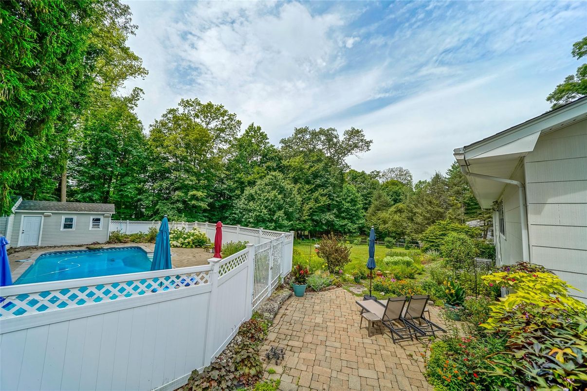 Backyard, Exterior, Pool